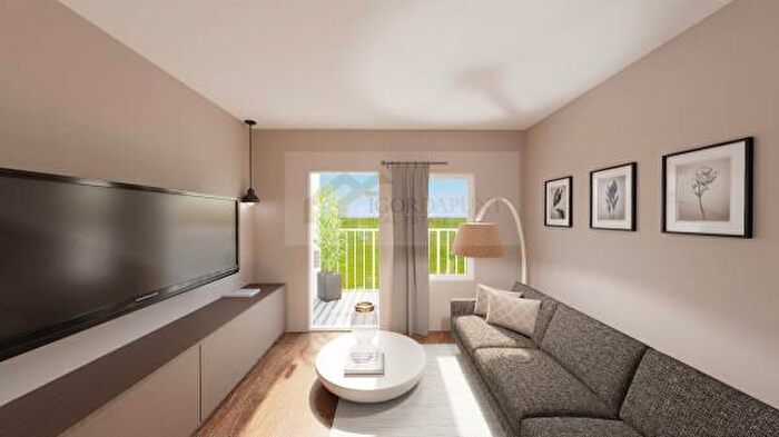 Appartamento trilocale in vendita in Via Dante Aligheri, Salorno