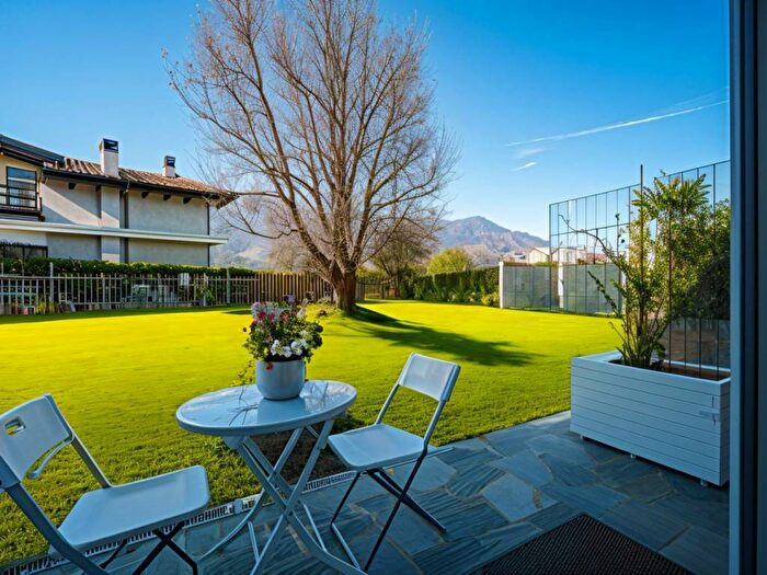 Appartamento bilocale in affitto in Via Nazionale, Centro, Abbadia Lariana