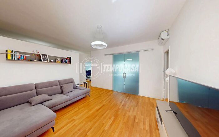 Appartamento con 6 locali in vendita in Via Giovanni Boccaccio, Torino