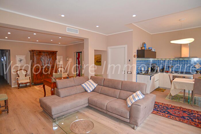 Appartamento trilocale in affitto in Via Antonio Gramsci, Vado Ligure