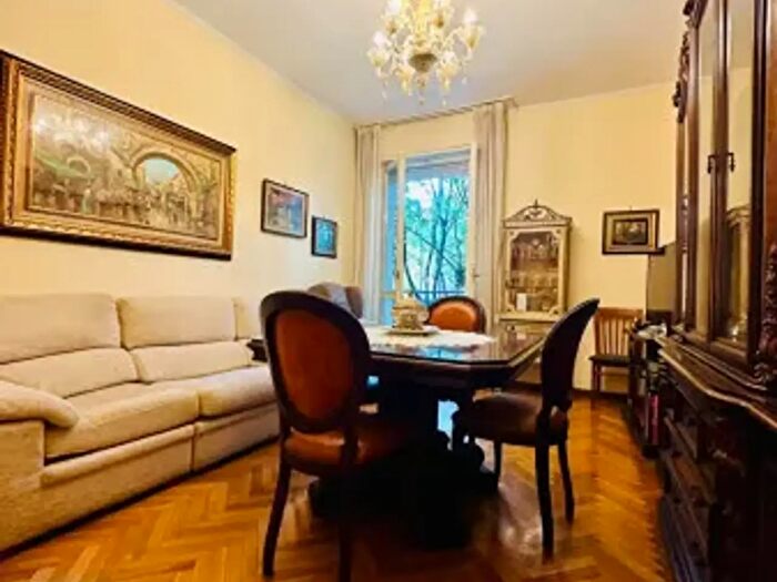 Appartamento quadrilocale in vendita in Modena