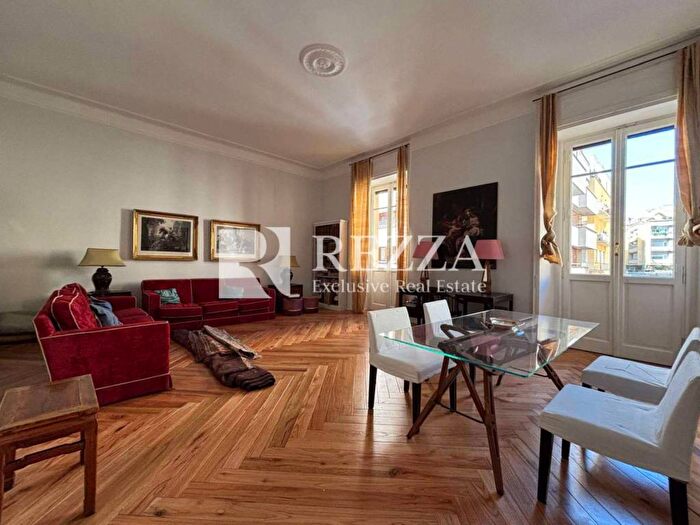 Appartamento trilocale in affitto in Via Nino Oxilia, Parioli, Roma