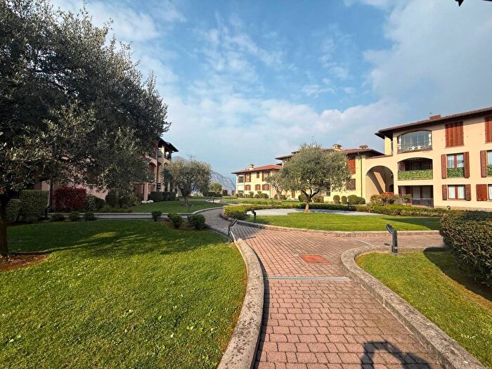 Appartamento monolocale in affitto in Via per Rovato, Centro, Iseo