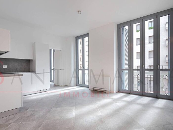 Appartamento bilocale in affitto in Via delle Forze Armate, Gambara, Milano