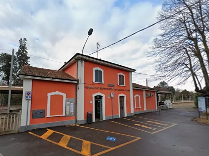 Appartamento bilocale in affitto in Via Giacomo Matteotti, Venegono Superiore