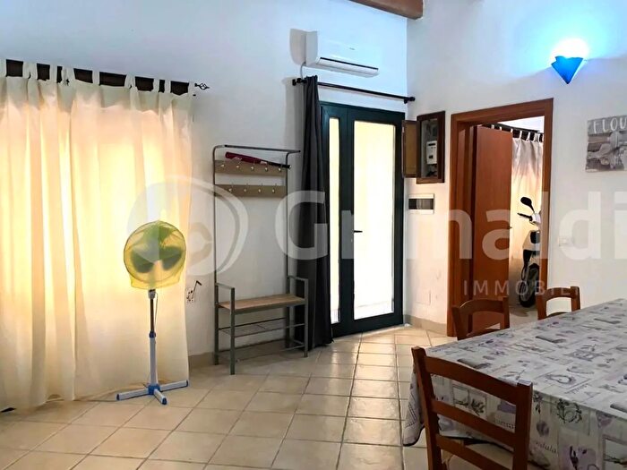 Casa quadrilocale in vendita in Via Torrente, Galatone
