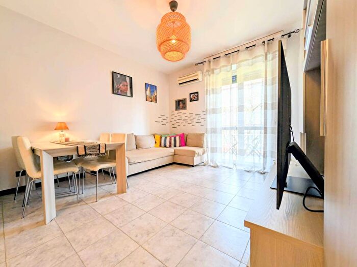 Appartamento trilocale in affitto in Viale Ungheria, Viale Ungheria Mecenate, Milano