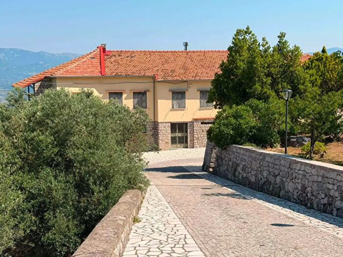 Appartamento con 20 locali in vendita in Contrada Balzata, Postiglione