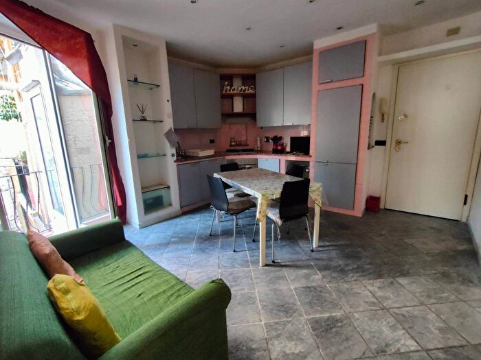 Appartamento bilocale in affitto in Via Raimondo Amedeo Vigna, Sestri Ponente, Genova