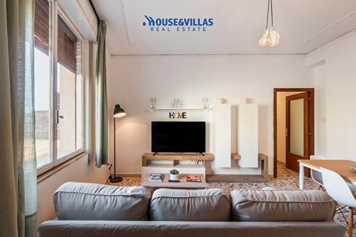 Appartamento trilocale in vendita in Via Ducezio, Noto