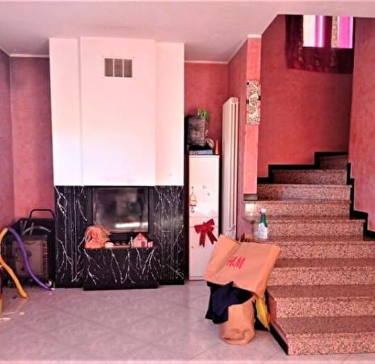 Casa con 6 locali in vendita in Piazza Martiri della Liberta, Rosolina