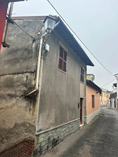 Casa quadrilocale in vendita in Via Cesare Battisti, San Giorgio Monferrato
