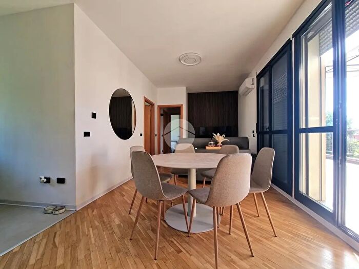 Appartamento trilocale in vendita in Str del Corriere, Borgo Virgilio