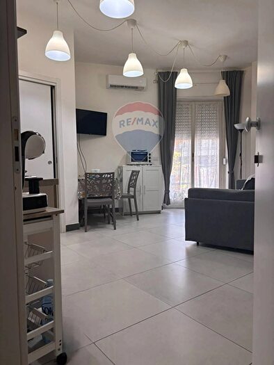 Appartamento trilocale in vendita in Viale Scala Greca, Siracusa