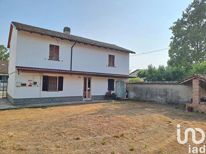 Casa con 5 locali in vendita in Via Colla, Alessandria