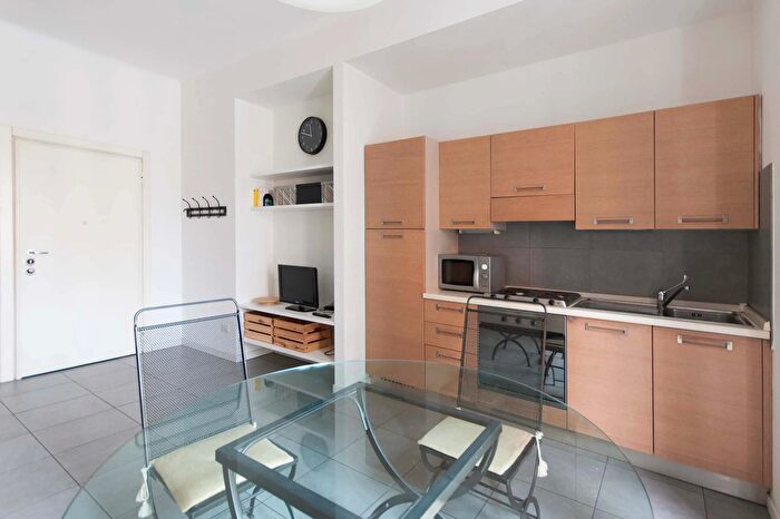 Appartamento monolocale in affitto in Via Vigevano, Milano