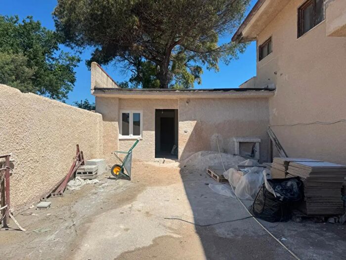 Appartamento con 11 locali in vendita in Via Baia della Rugiada, Ardea