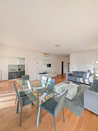 Appartamento trilocale in affitto in Parma