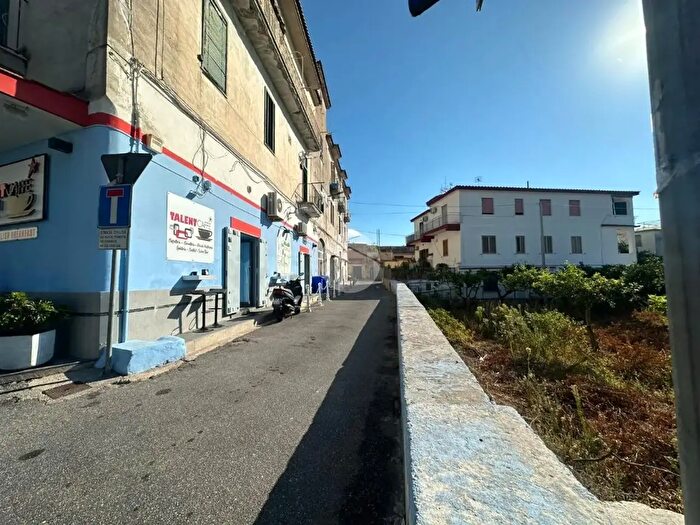 Appartamento monolocale in affitto in Via Ortenzio, Bacoli