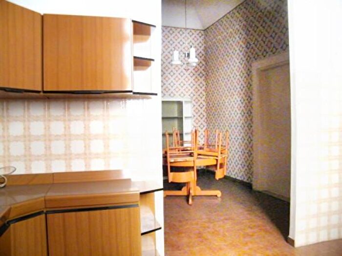 Appartamento con 5 locali in vendita in Via Monte Grappa, Jesi