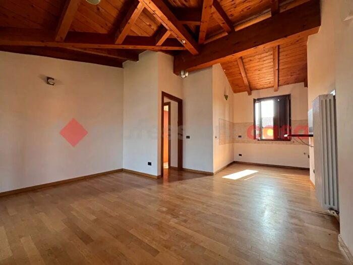 Appartamento trilocale in vendita in Via dei Navigatori m, Bovolone