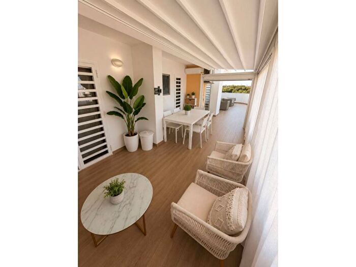 Appartamento trilocale in vendita in Viale Leonida Tonelli, Fonte Laurentina, Roma