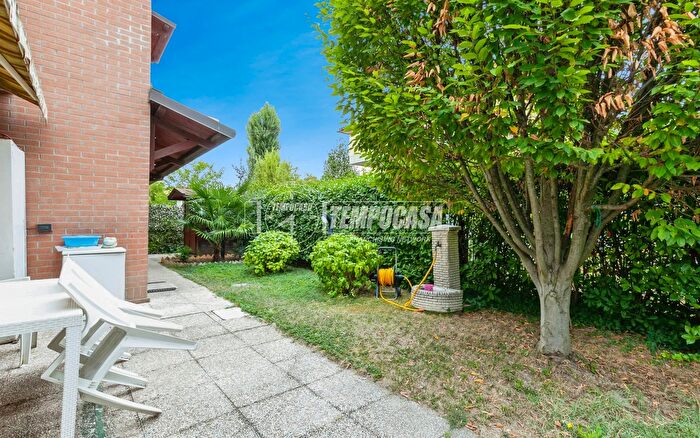 Appartamento con 5 locali in vendita in Via Circondaria Ovest B, SantAgata Bolognese