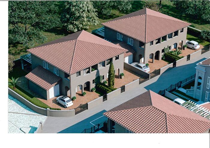 Case in Vendita e in Affitto - 3