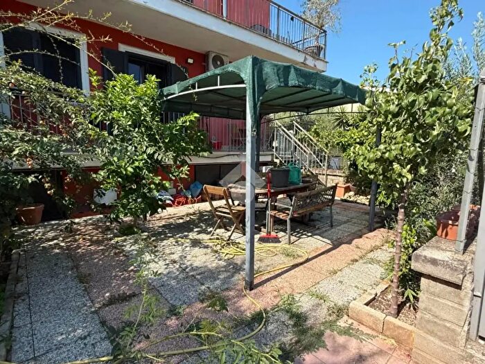 Appartamento trilocale in vendita in Via Provinciale, Capena