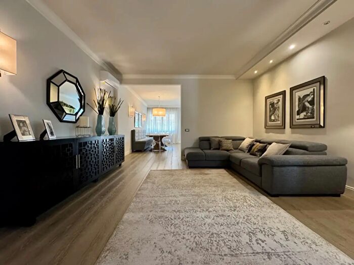 Appartamento quadrilocale in vendita in Via Giuseppe Mazzini, Fucecchio