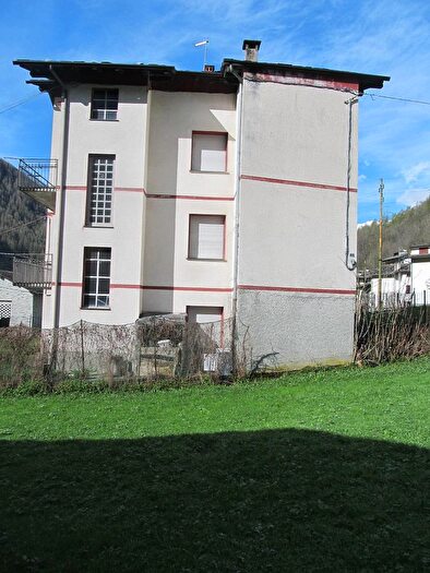 Appartamento con 5 locali in vendita in Lanzada