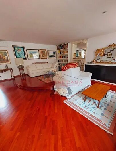 Casa con 9 locali in vendita in Orvieto