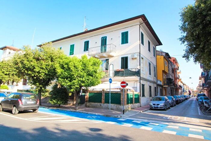 Appartamento bilocale in vendita in Via Giuseppe Garibaldi, Grottammare