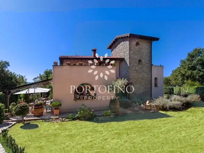 Casa quadrilocale in vendita in Licciana Nardi