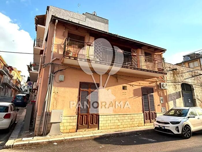 Casa con 5 locali in vendita in Balestrate