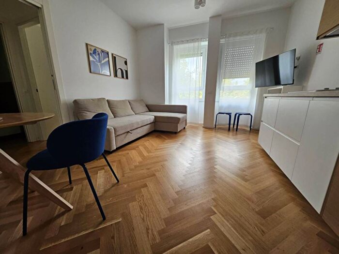 Appartamento bilocale in affitto in Via Losanna, Cenisio, Milano