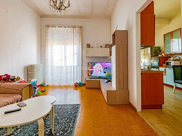 Appartamento bilocale in affitto in Via San Bassiano, Fanfani, Lodi