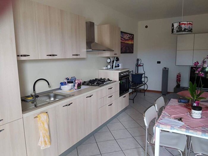 Appartamento bilocale in affitto in Centro, Angiari
