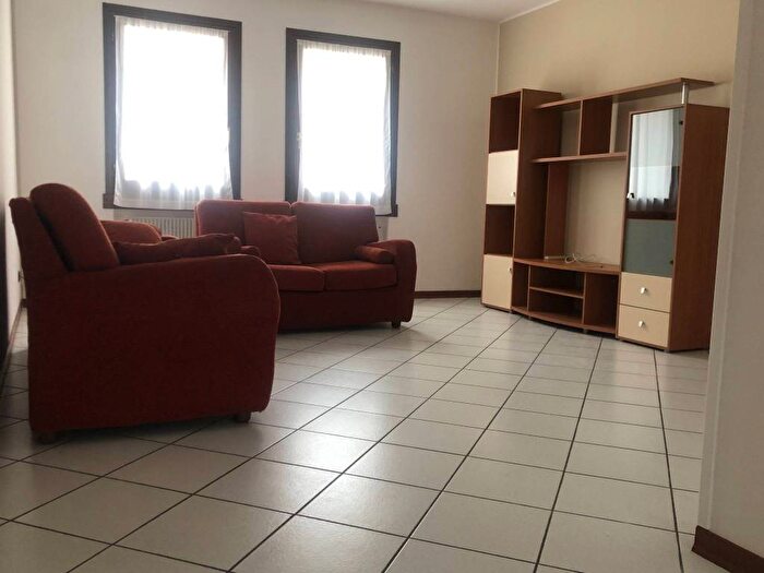 Appartamento trilocale in affitto in Via Fabio Filzi, Castelfranco Veneto