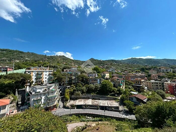Appartamento bilocale in vendita in Via Laggiaro, Rapallo