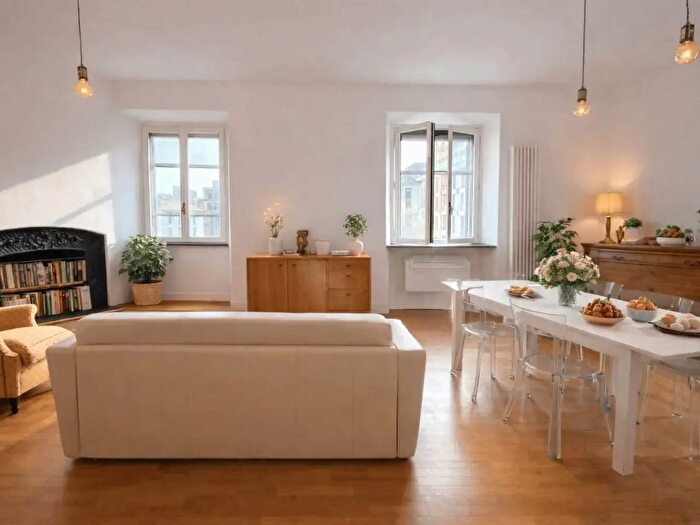 Appartamento bilocale in vendita in Largo La Foppa, Milano