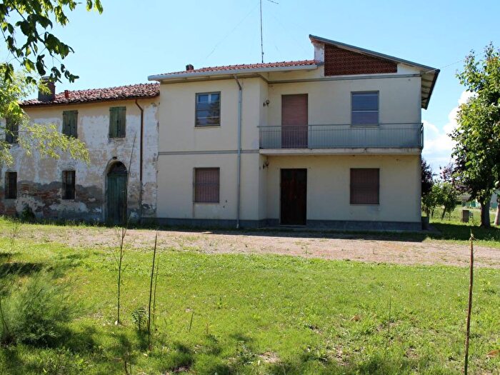 Casa con 6 locali in affitto in Lugo