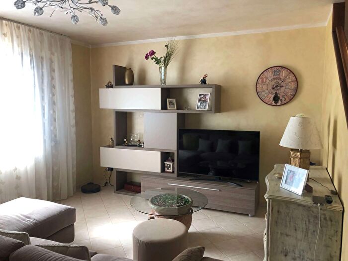 Casa con 6 locali in vendita in Via Taneschie, Cirie