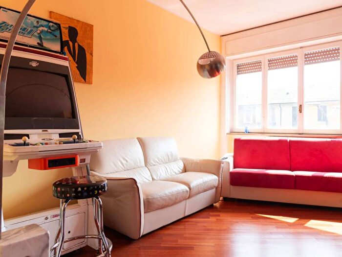 Appartamento bilocale in affitto in Via Giacomo Boni, Washington, Milano