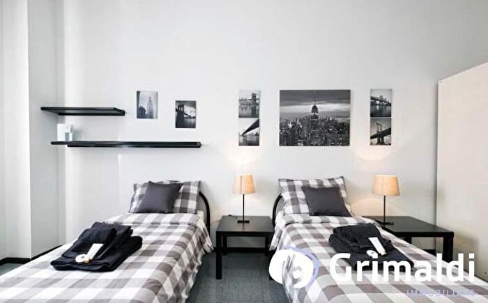 Appartamento bilocale in affitto in Via Salasco, Milano