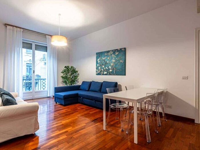 Appartamento trilocale in affitto in Corso Magenta, San Vittore, Milano