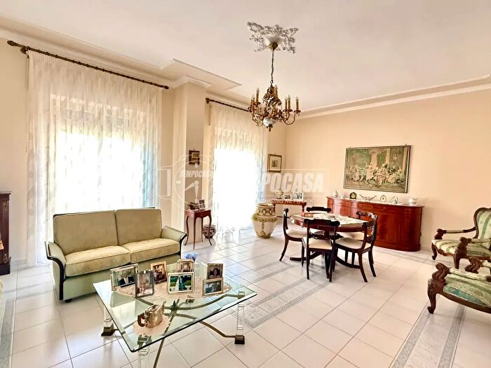 Appartamento trilocale in vendita in Viale II Melina, Portici