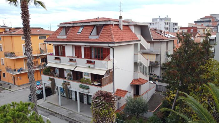 Appartamento bilocale in vendita in Piazza Redentore, San Benedetto Del Tronto