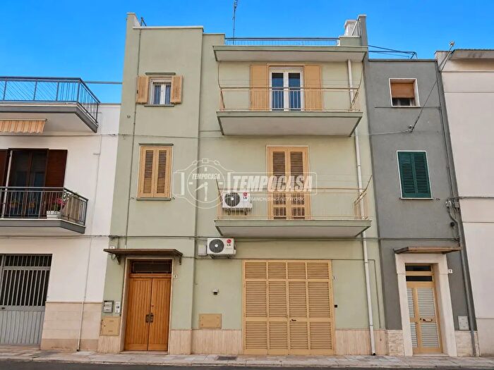 Casa trilocale in vendita in Via Donatello, Conversano