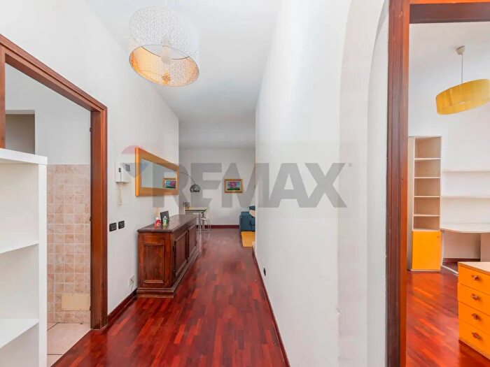 Appartamento trilocale in affitto in Metauro, Monza